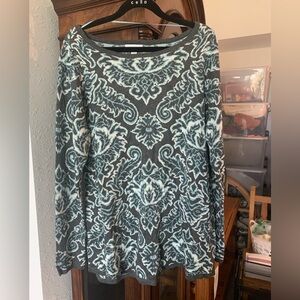‘Charter Club’ Gray and Teal Patterned Top